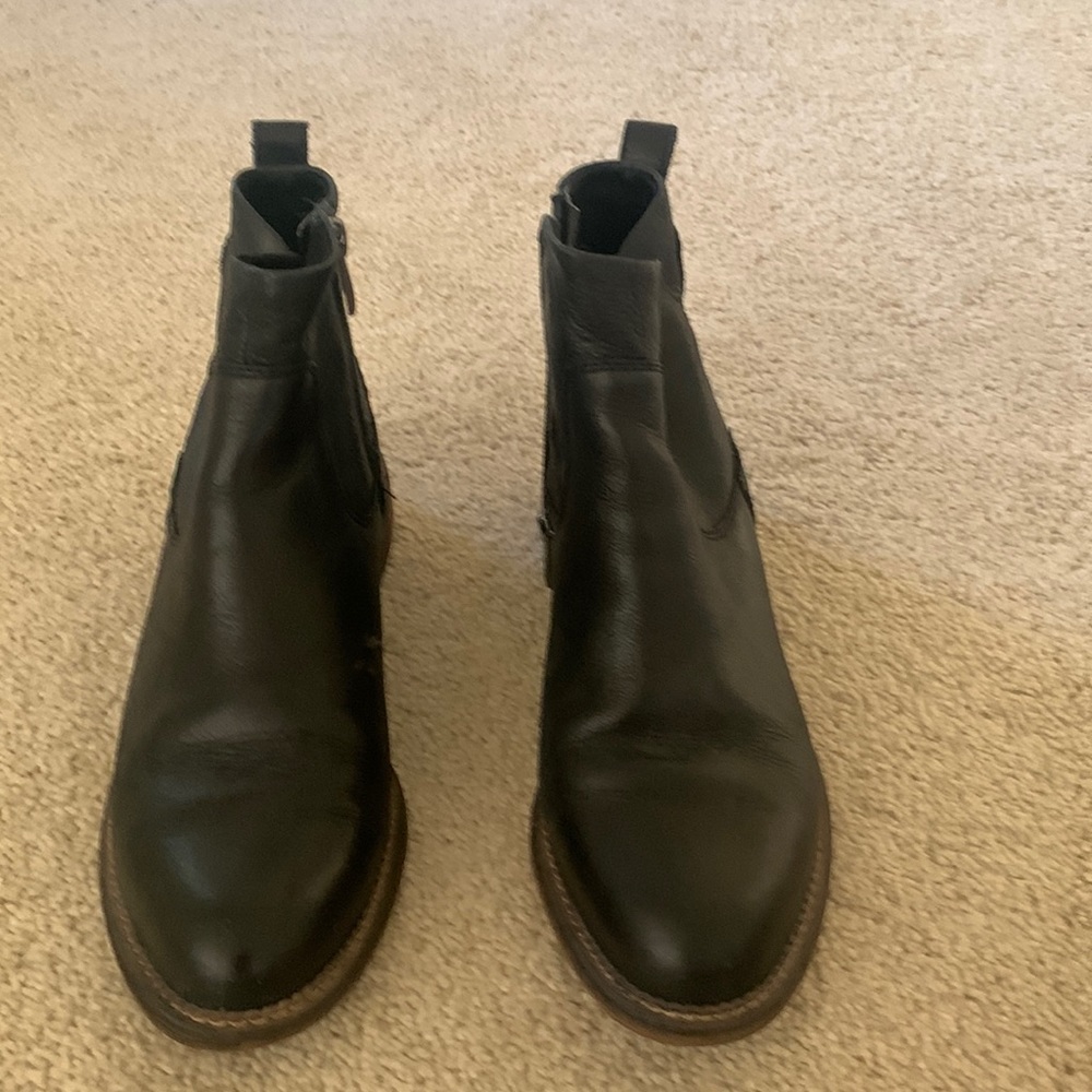 Black ankle boot